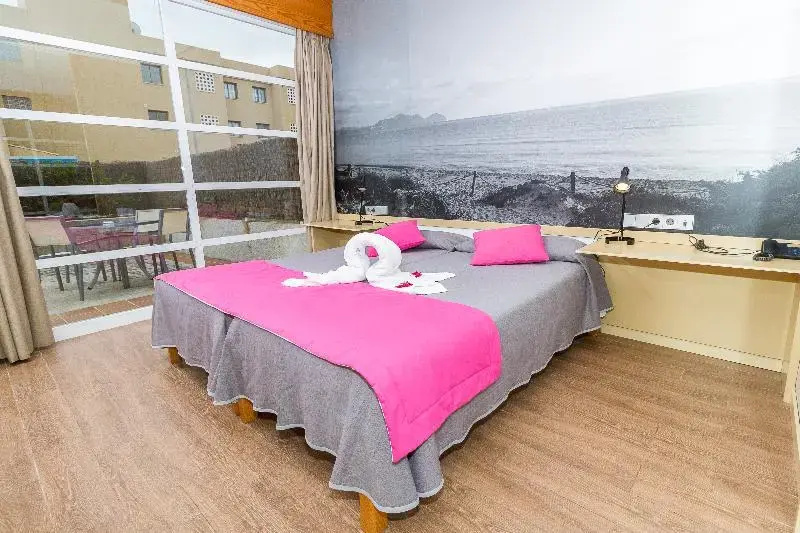 Standard room with balcony