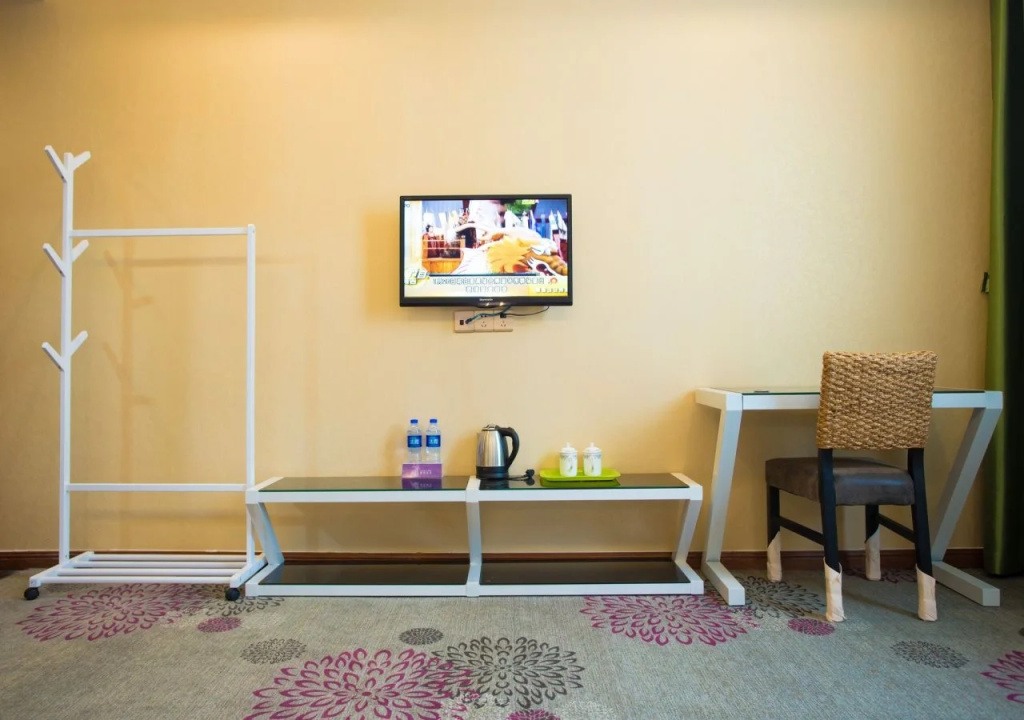 Lobby & Reception
