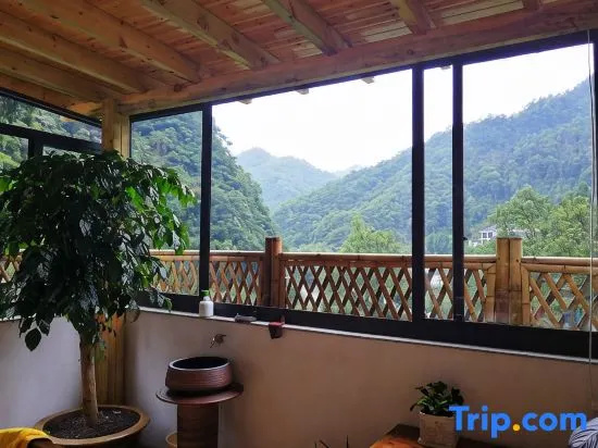 YanDangShan Qingqiu Yanshe Guesthouse