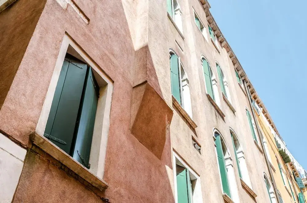 Ariel Silva Venice Apartments