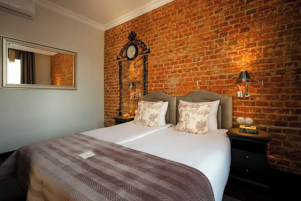 Executive room