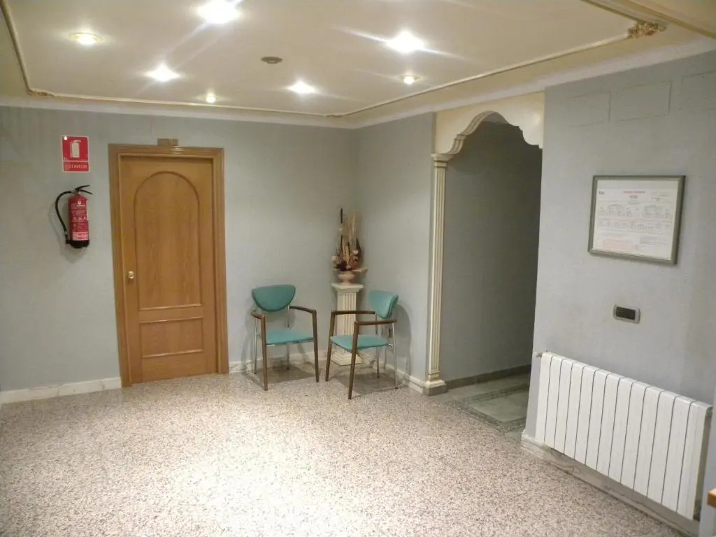 Lobby & Reception