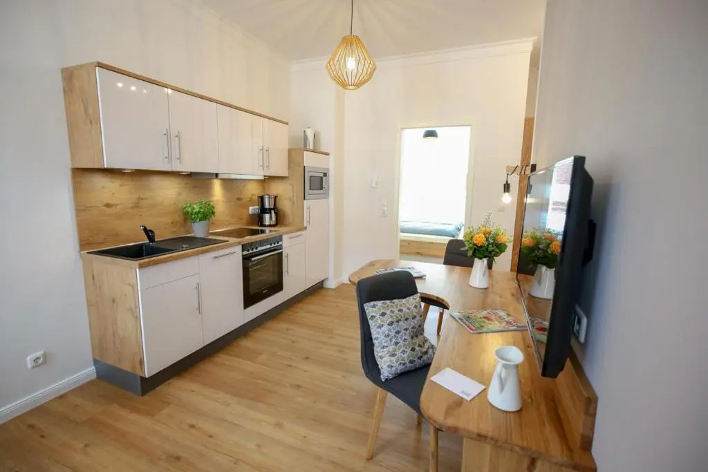 1 Bedroom Apartment