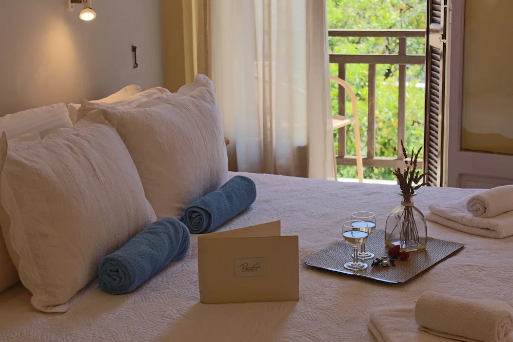 Comfort Double Studio with balcony (full double bed)