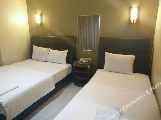 Safari Hotel