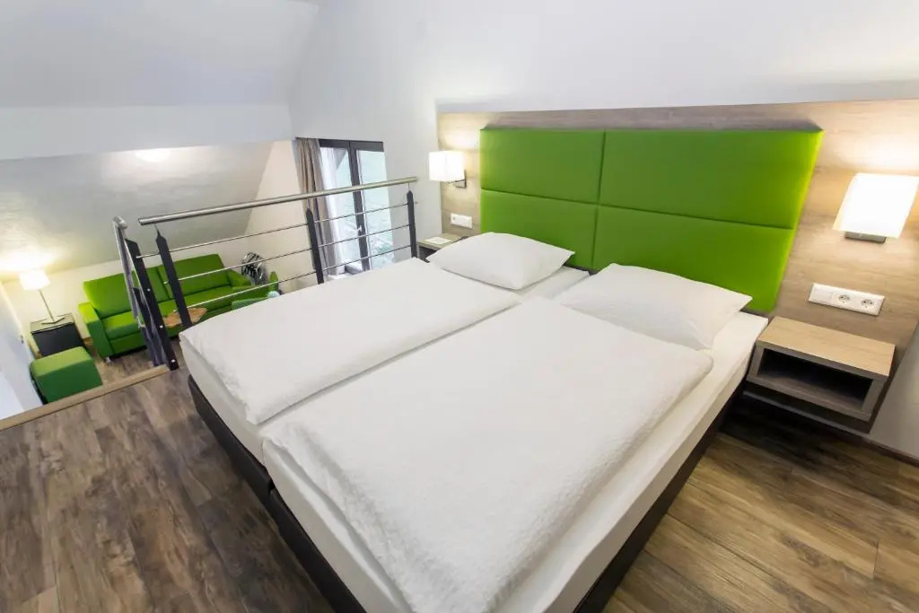 Standard Double room (full double bed)