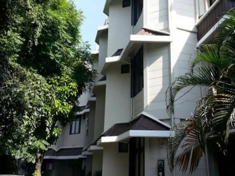 Balcony & Terrace