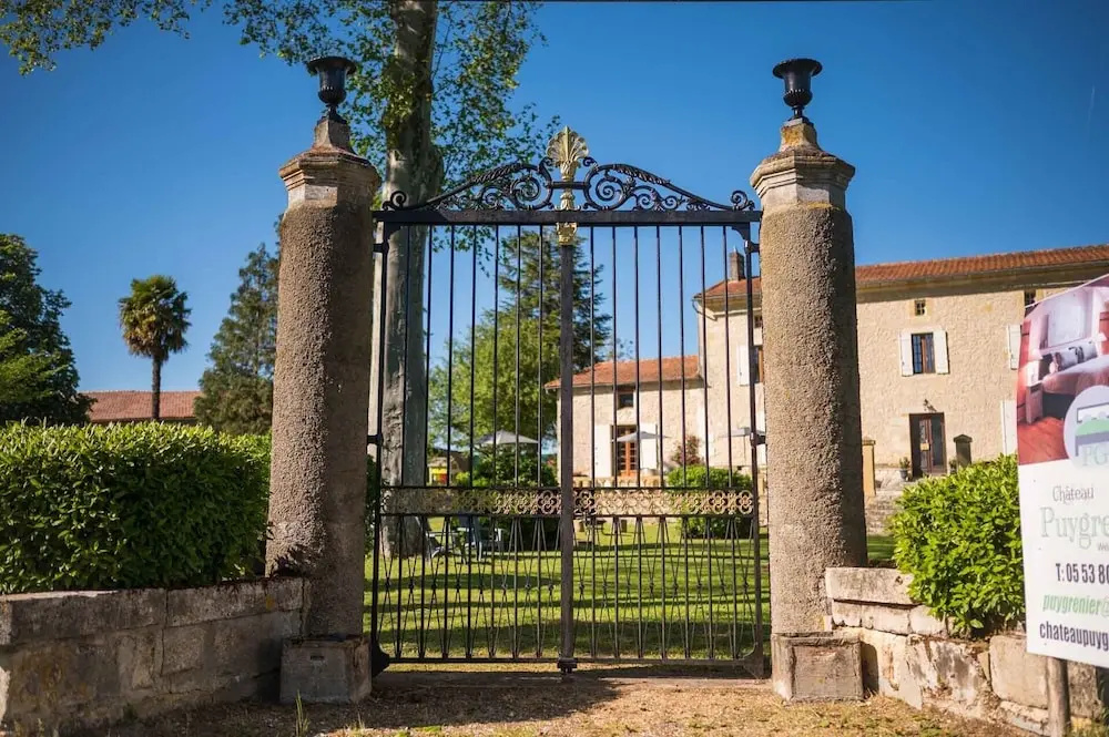 Château Puygrenier - Chambres d'hôtes et gîtes