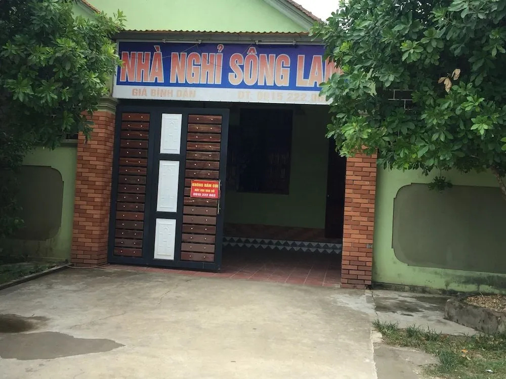 Nha Nghi Song Lam in Do Luong