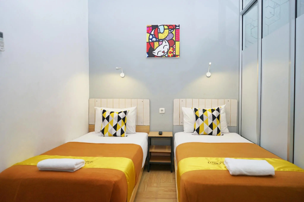 Double Studio (twin beds)
