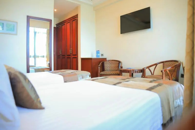Standard Double room with balcony (twin beds)