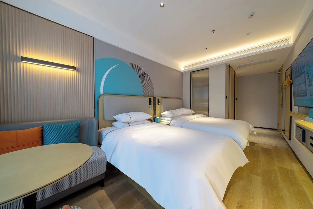 Home Inn Huayi Select Collection Hotel — фото