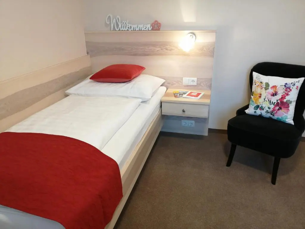 Katrin Pension - Chambres