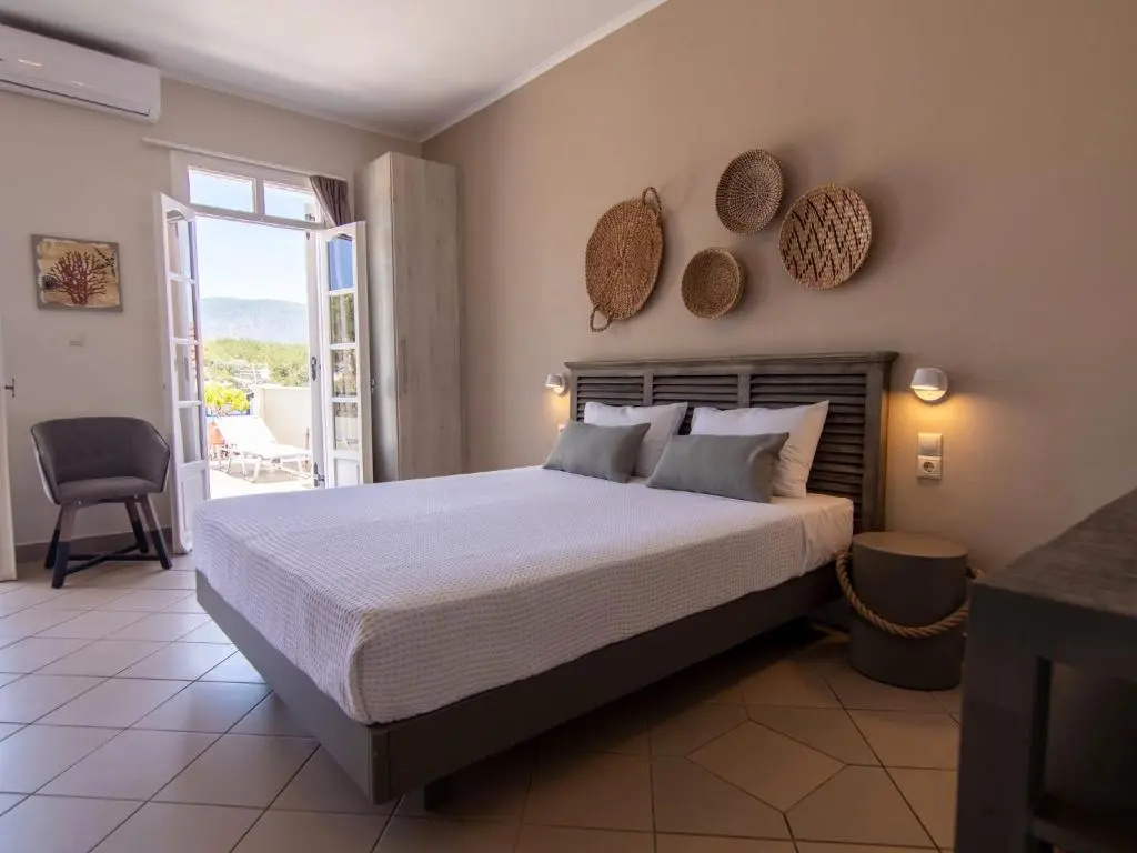 2 Bedrooms Studio with balcony