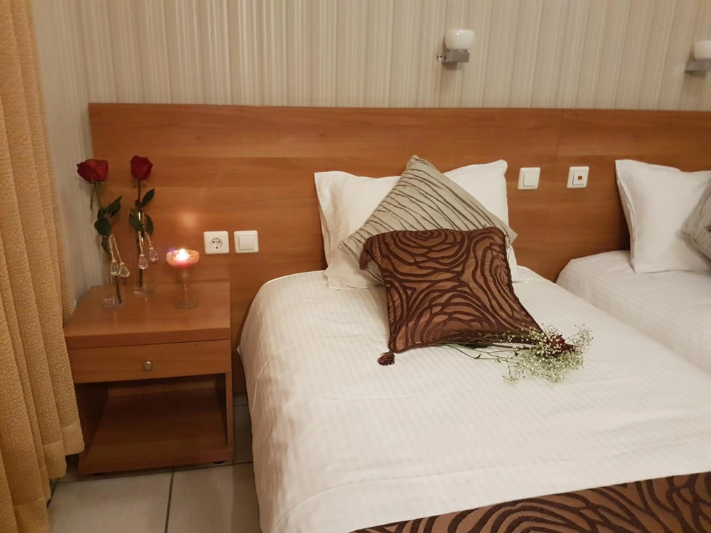 Glaros Hotel — 4