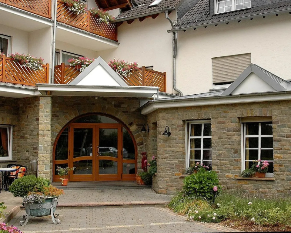 Hotel photo 1