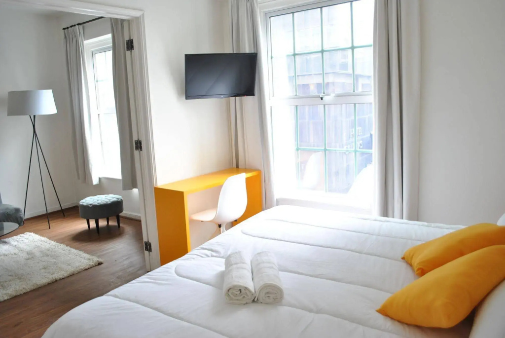 CLH Suites Santiago