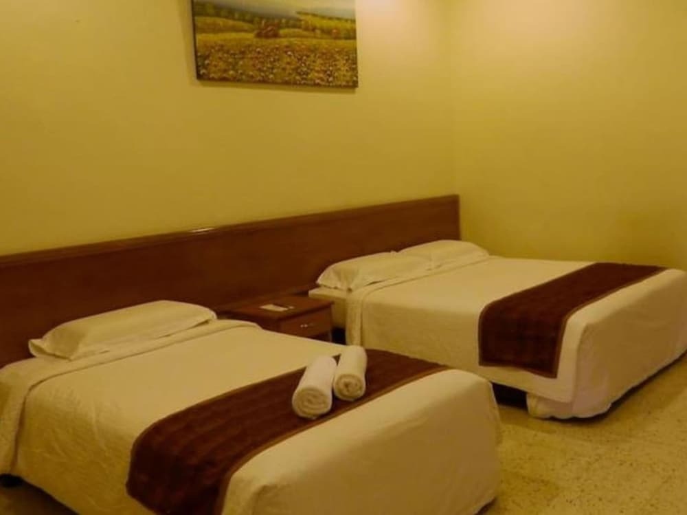 Felda Residence Tekam