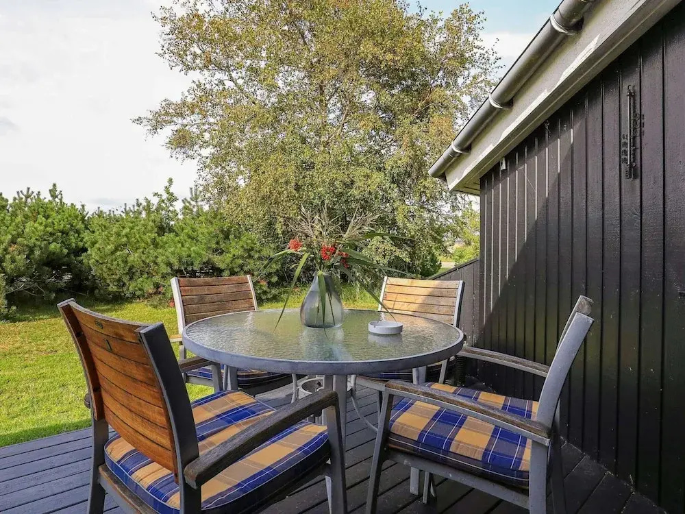 Cozy Holiday Home in SÃ¦by near Beach