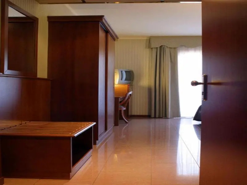Hotel Willy — 3
