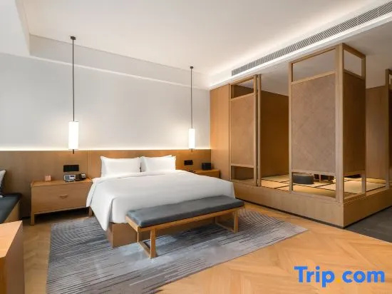 Standard Double room with garden view (full double bed)