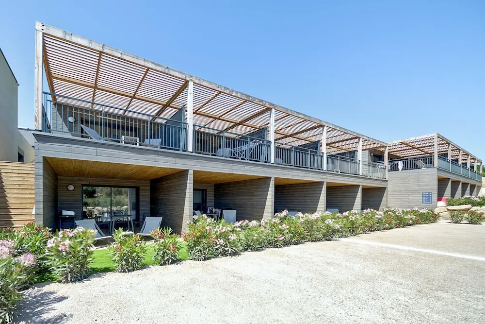 Lecci Villa With Outdoor Pools