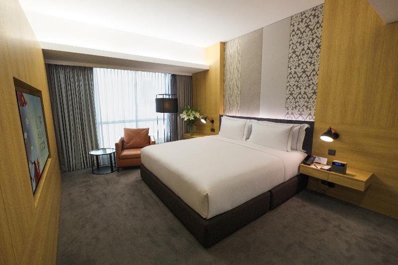 G Hotel Gurney