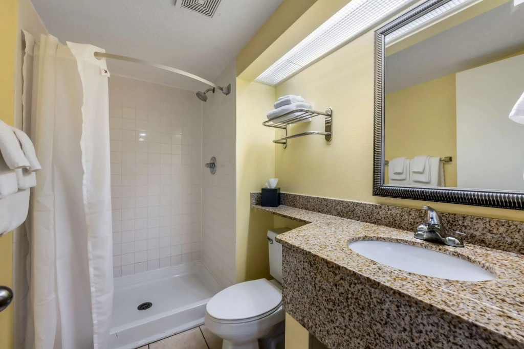 Best Western Cocoa Beach - Port Canaveral - Chambres