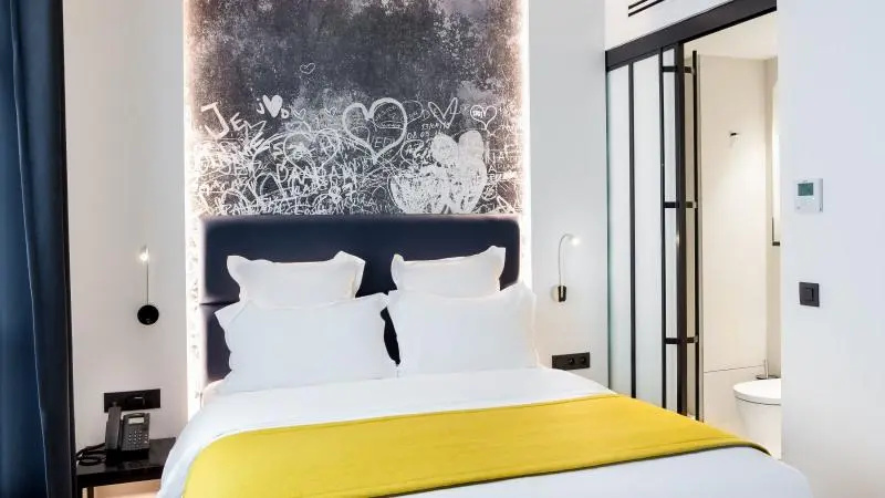 Hôtel Scarlett 42
