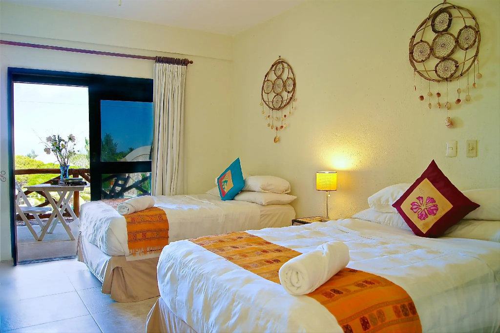 Standard room with city view