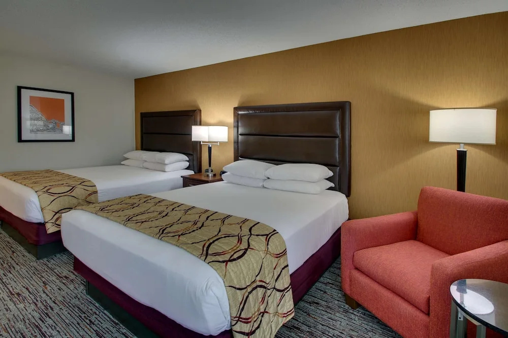Drury Inn & Suites Evansville East - Chambres