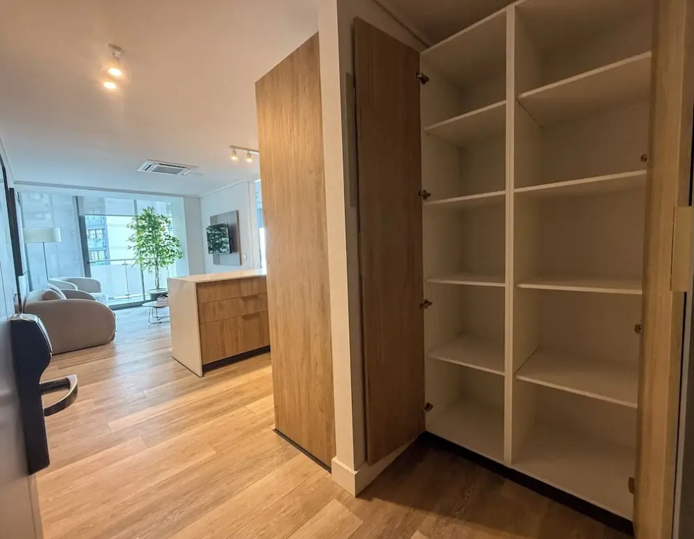 1 Bedroom Superior Apartment with balcony and with mountain view
