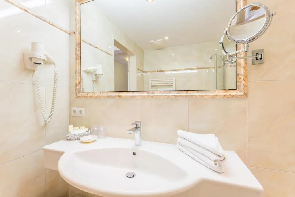 Comfort Double room (full double bed)