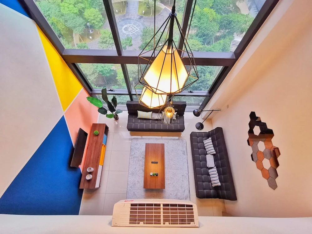 Eminent Suite at ICON City