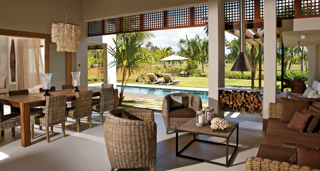 3 Bedrooms Prestige Villa with golf view