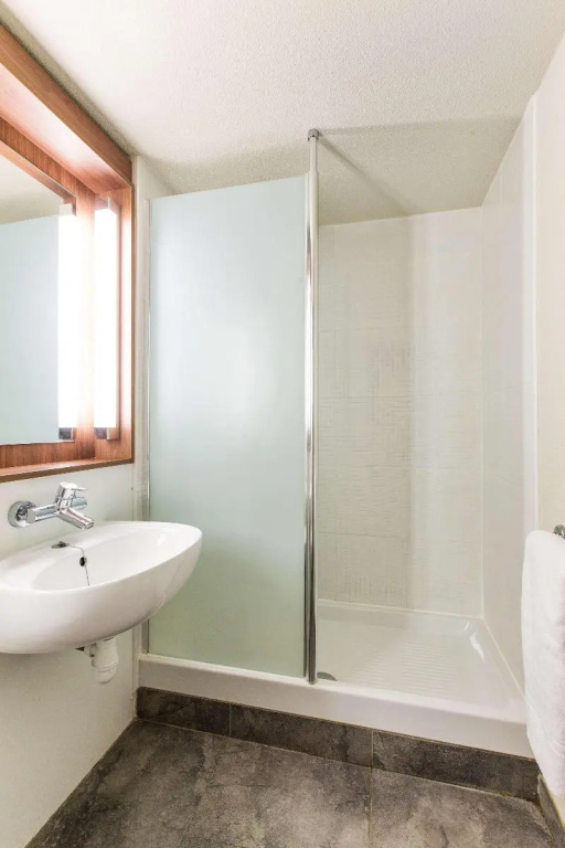 Hotel Campanile Besancon Nord - Ecole Valentin - Chambres