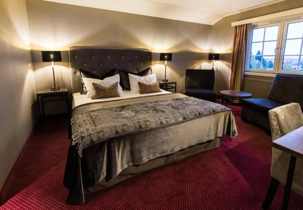 Superior Double room (full double bed)