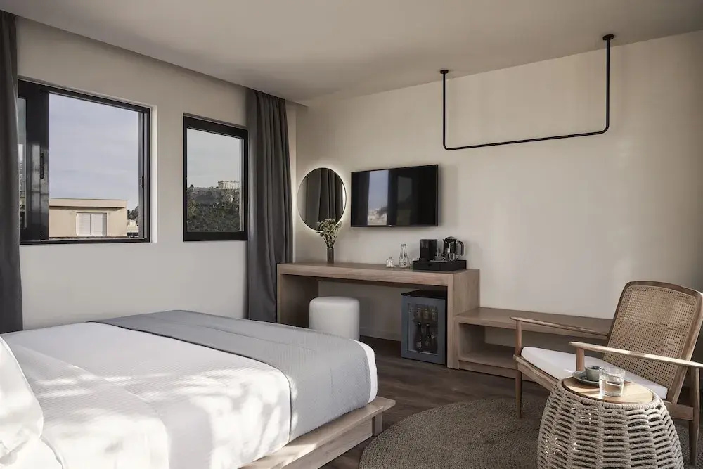 Apartment with city view