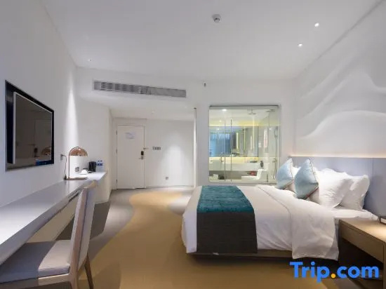 Deluxe Double room (full double bed)