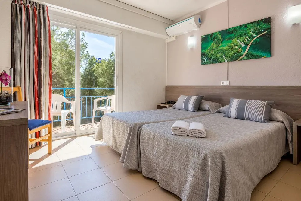 Balcony & Terrace