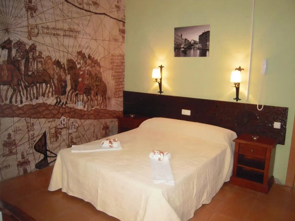 Standard Double room (full double bed)