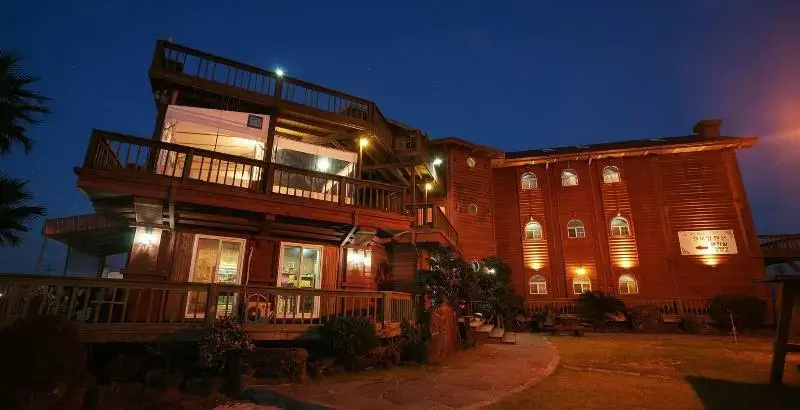 L Roman Pension