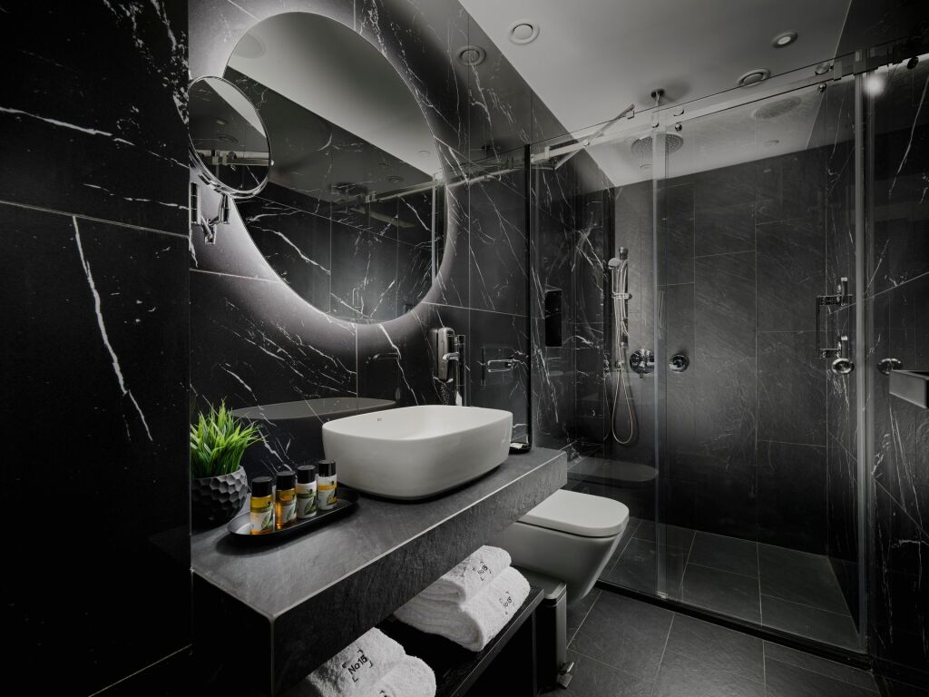 Двухместный номер Premium двуспальная кровать в No15 Ermou Hotel