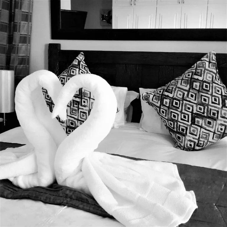 Rostalyn Guesthouse - Chambres