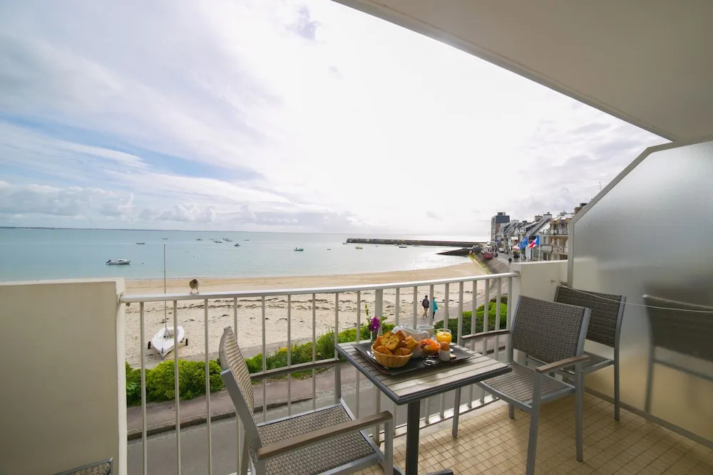Hotel De la Plage - Chambres