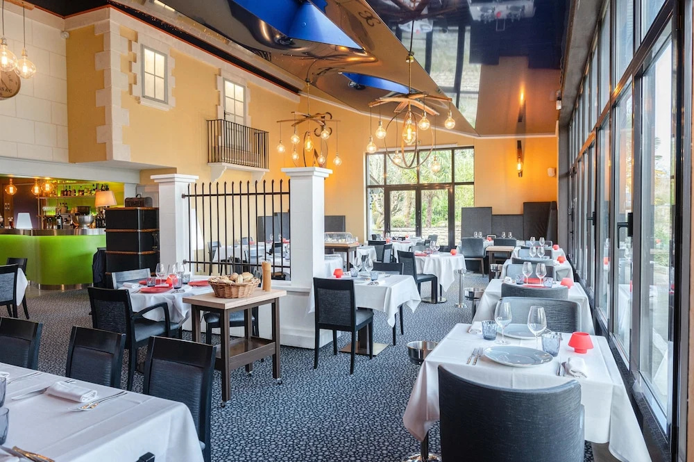Hotel Restaurant L'Essille Logishotel Elegance - Général