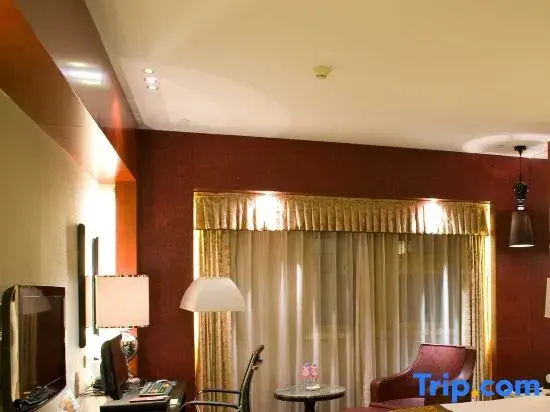 Jinding Hotel - Chambres