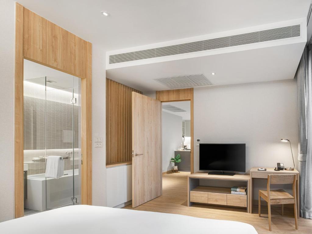Апартаменты Superior c 1 комнатой в Oakwood Suites Bangkok