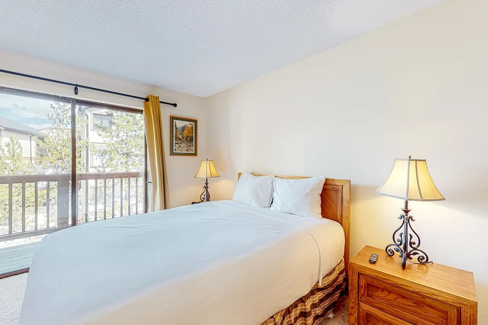 2 Bedrooms Deluxe room with balcony