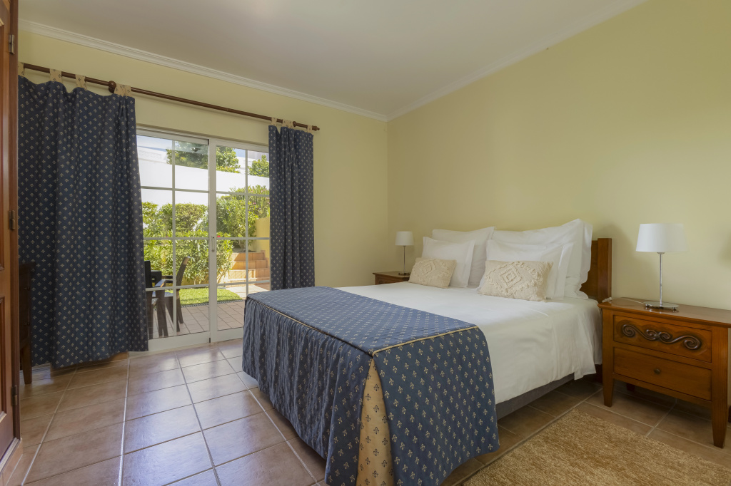 2 Bedrooms Standard Apartment